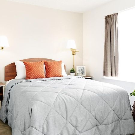 Intown Suites Extended Stay Houston Tx - Hwy 290 Cypress Fairbanks Экстерьер фото